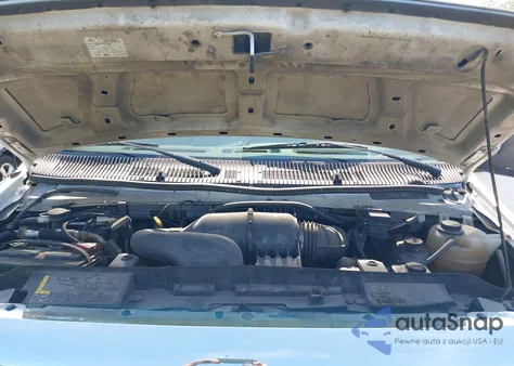 2008 Ford E-350 Super Duty Xl/Xlt z USA, uszkodzony, nr VIN 1FBSS31L98DB37685